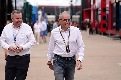 Geschäftsführer Stefano Domenicali verzeichnet mit der Formel 1 Rekordgewinne. - © Bradley Collyer/PA Wire/dpa