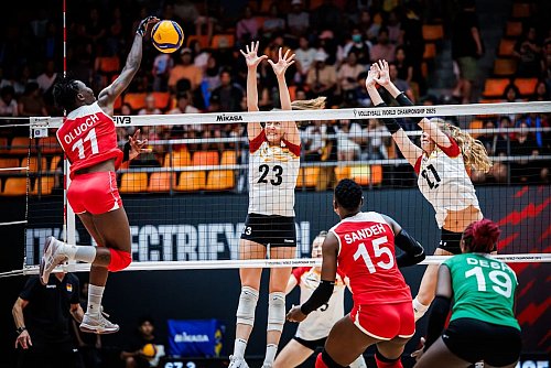 In der Anfangsphase erwischten die Kenianerinnen Deutschland oft auf dem falschen Fuß. - © ---/Deutscher Volleyball-Verband /dpa