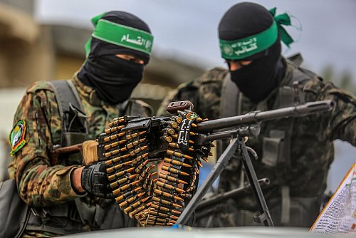 Unklar ist weiterhin, was mit den Waffen der Hamas passieren soll. - © Abed Rahim Khatib/dpa