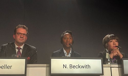 Naomi Beckwith ist die stellvertretende Direktorin und Chefkuratorin des New Yorker Solomon R. Guggenheim Museums. - © Nicole Schippers/dpa