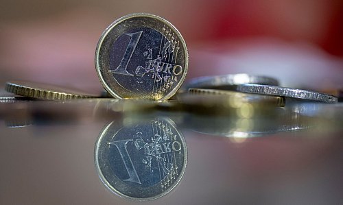 Frankreich ist ein Schwergewicht im Euroraum. (Symbolbild) - © Hendrik Schmidt/dpa