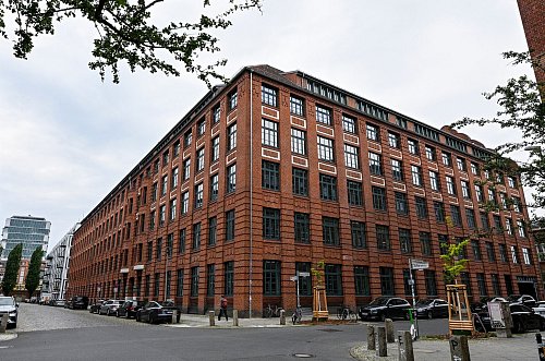 Das House of Games zieht in der Rotherstraße in ein Gebäude mit langer Geschichte. - © Jens Kalaene/dpa