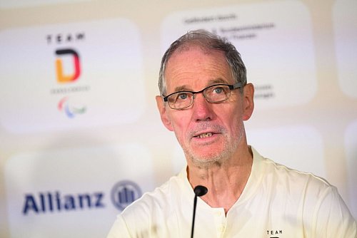Karl Quade ruft zu einer Aufarbeitung der gescheiterten Bewerbungen auf. - © Julian Stratenschulte/dpa