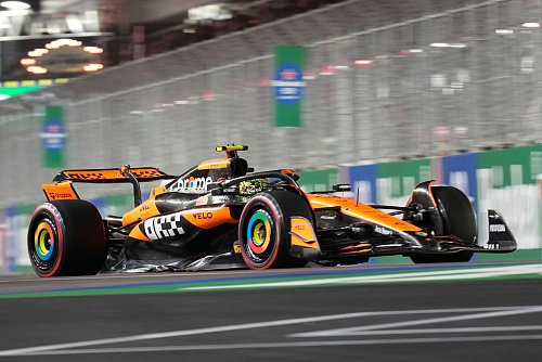 Lando Norris hat noch theoretisch Chancen auf den WM-Titel - groß sind sie nicht. - © Matt York/AP