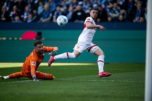 Ermedin Demirovic war der Stuttgarter Matchwinner. - © Fabian Strauch/dpa