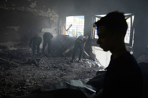 Israels Armee hat eigenen Angaben zufolge eine Zentrale von Terrororganisationen in der Stadt Gaza angegriffen. - © Jehad Alshrafi/AP/dpa