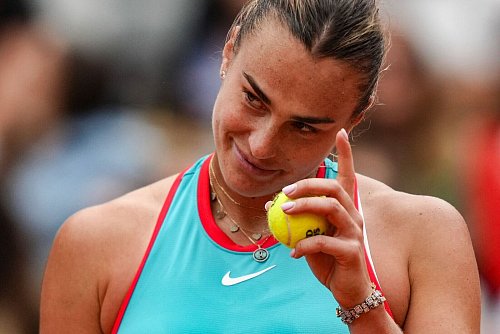 Aryna Sabalenka muss weiter auf ihren ersten Titel in Paris warten. - © Aurelien Morissard/AP/dpa