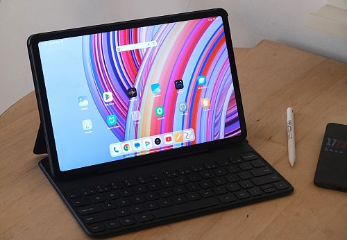 In einer Zeit, in der die Bezeichnung «Pro» auf einem Tablet einen Preis von weit über 3.000 Euro bedeuten kann, macht Xiaomi etwas ganz Freches: Es bietet ein «Pro»-Tablet für unter 300 Euro an. - © Coman Hamilton/dpa-tmn