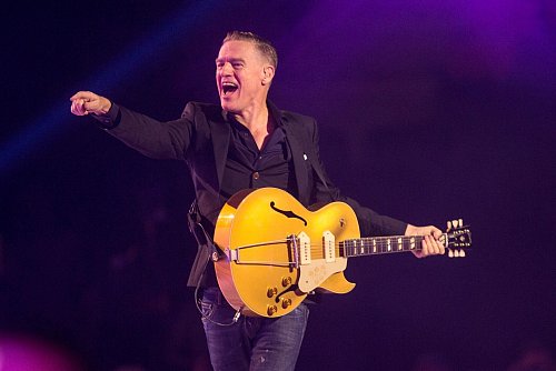 Im kommenden Jahr will Bryan Adams ein neues Album veröffentlichen. (Archivfoto) - © Chris Young/The Canadian Press/AP/dpa