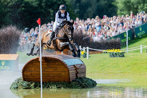Anna Siemer ritt in Aachen für die Nationalmannschaft. - © Rolf Vennenbernd/dpa