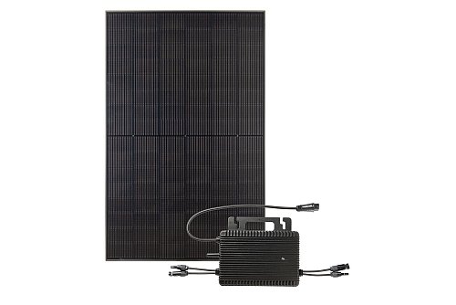 Das Balkonkraftwerk von GreenSolar bekam die Gesamtnote 2,2 und schnitt im Test am besten ab. - © Ralph Kaiser/Stiftung Warentest/dpa-tmn