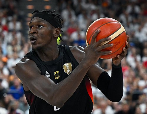 Isaac Bonga kann bei der EM ein ganz wichtiger Faktor werden. (Archivbild) - © Sven Hoppe/dpa