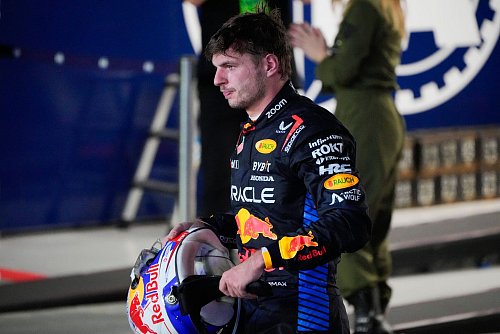 Max Verstappen hat alle WM-Karten in der eigenen Hand. - © Vincent Thian/AP/dpa