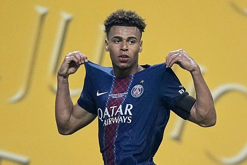 Der Matchwinner: Desiré Doué. - © Brynn Anderson/AP/dpa