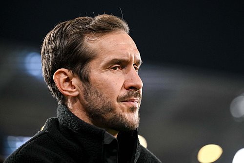 Freiburg-Coach Julian Schuster - © Harry Langer/dpa