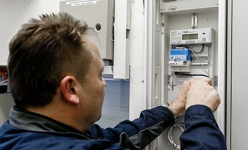 Dank der Smart Meter können Netzbetreiber ihr Stromnetz besser auslasten. - © Markus Scholz/dpa/dpa-tmn