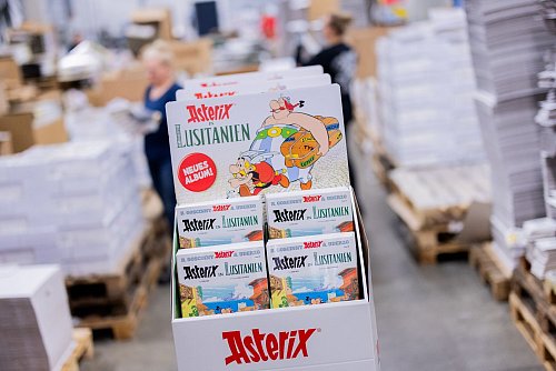 «Asterix in Lusitanien» ist jetzt herausgekommen. - © Rolf Vennenbernd/dpa