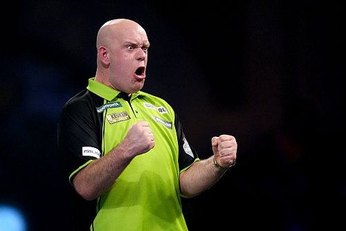 Jagt WM-Titel Nummer vier: Michael van Gerwen. - © John Walton/PA Wire/dpa