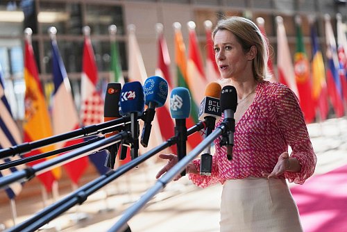 EU-Chefdiplomatin Kaja Kallas hatte jüngst eine ganze Reihe von Sanktionsmöglichkeiten vorgestellt - das Aussetzen von Forschungsförderung war eine von ihnen. (Archivbild) - © Virginia Mayo/AP/dpa