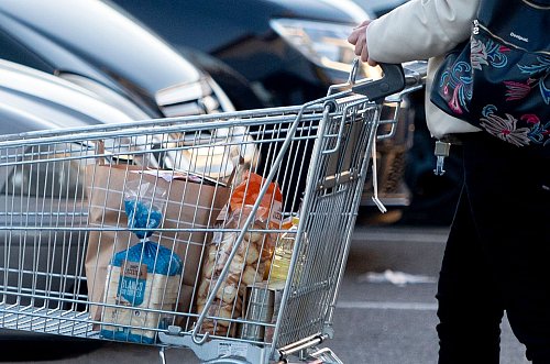 Einige Lebensmittel weisen laut Angaben des Statistischen Bundesamt im Vergleich zum Juli 2020 Preiserhöhungen von mehr als 50 Prozent auf. - © Alberto Ortega/Europapress/dpa