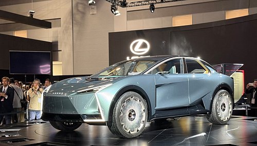 Luxuriöses SUV-Coupé von gut fünf Metern: das LS Coupé Concept. - © Thomas Geiger/dpa-tmn