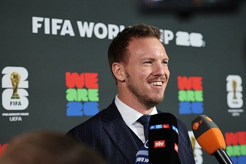 Der Bundestrainer hat das große Ziel für die WM 2026 längst ausgerufen. - © Christian Charisius/dpa