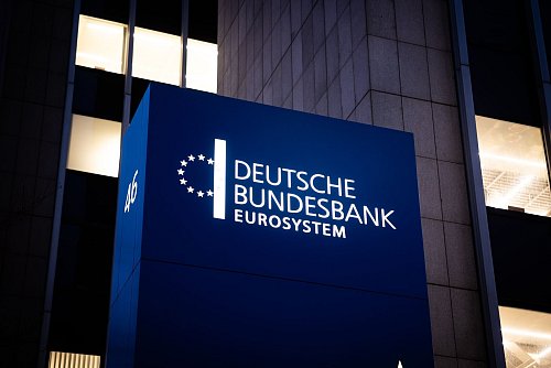 Bundesbank revidiert Konjunkturprognose kräftig abwärts (Archivbild) - © Lando Hass/dpa
