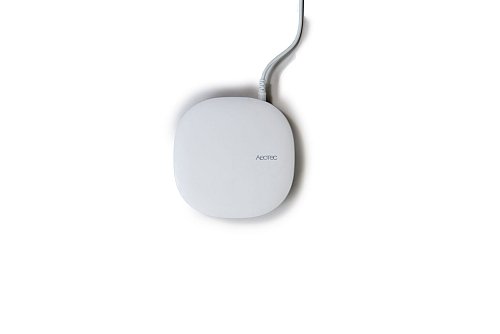 Auch unter den Top-Systemen: Das Samsung SmartThings (Platz 2) bietet gute Steuerungsmöglichkeiten. - © Thomas Voßbeck/Stiftung Warentest/dpa-tmn