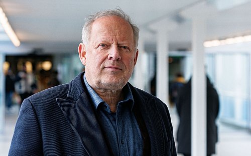 Für den Schauspieler war die Rolle auch eine Rückkehr in die Geburtsstadt. (Archivbild) - © Markus Scholz/dpa