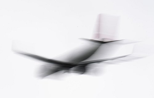 Auch wenn\\\'s mal ruckelt: Das Flugzeug gilt als eines der sichersten Verkehrsmittel. - © Julian Stratenschulte/dpa/dpa-tmn