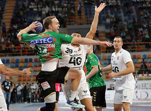 Omar Ingi Magnusson war mit sieben Treffern bester Magdeburger Torschütze im Finale. - © Khaled Elfiqi/dpa