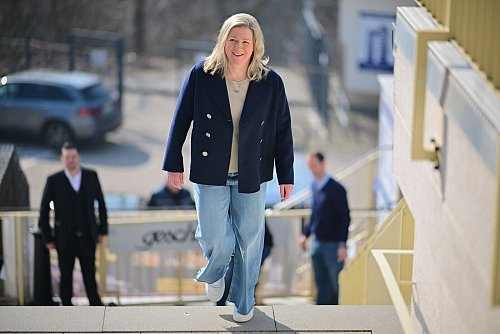Eisschnellläuferin Claudia Pechstein hat mit 53 Jahren ihren Rücktritt erklärt. - © Sebastian Christoph Gollnow/dpa
