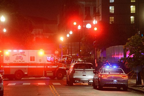 Nach der tödlichen Attacke auf zwei Mitarbeiter der israelischen Botschaft in Washington ist der mutmaßliche Täter wegen Mordes angeklagt worden. - © Rod Lamkey/FR172078/AP/dpa