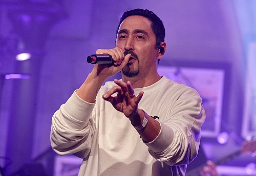 Der Rapper Eko Fresh thematisiert in seinem neuen Song «Friedrich» subtilen Rassismus und schlechte Startchancen für junge Menschen mit Migrationshintergrund. (Archivfoto) - © Georg Wendt/dpa