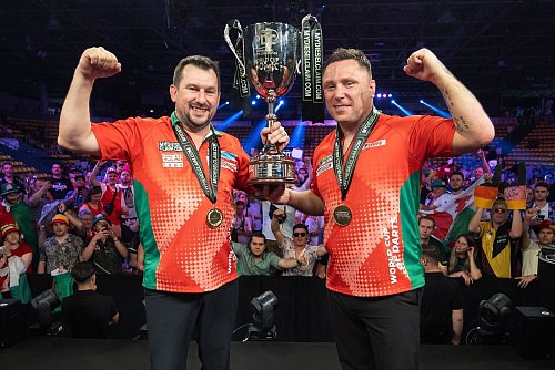 Diesmal besiegt: das walisische Duo Clayton und Price. - © Jürgen Kessler/dpa