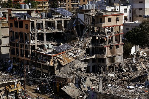 Im Libanon besteht die Sorge vor einem möglichen Kollaps der Waffenruhe zwischen der Hisbollah und Israel. (Archivbild) - © Marwan Naamani/dpa