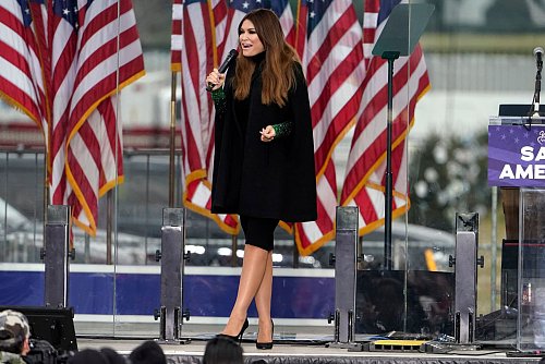 Kimberly Guilfoyle arbeitete früher bei Fox News. (Archivbild) - © Jacquelyn Martin/AP/dpa