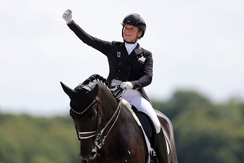 Isabell Werth wurde als «Legende des Sports» geehrt. - © Rolf Vennenbernd/dpa