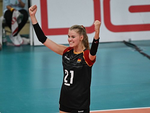 Weitzel kennt den neuen Bundestrainer schon aus Italien. - © Arne Dedert/dpa