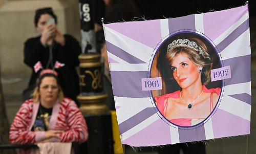 Charles\\\' erste Frau Diana galt als Prinzessin der Herzen. (Archivfoto) - © Charles Mcquillan/PA Wire/dpa