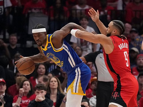 Jimmy Butler verletzte sich und fehlte den Warriors spürbar. - © Karen Warren/AP/dpa