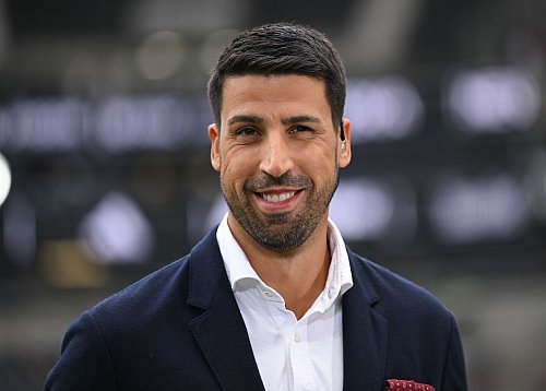 Ex-Weltmeister Sami Khedira gehört zur neuen Fußball-Expertengruppe - © Arne Dedert/dpa