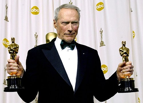 Als Regisseur und Produzent holte Clint Eastwood vier Oscars. (Archivbild) - © ARMANDO ARORIZO/EPA/dpa