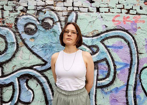 Jo Lücke ist Expertin für mentale Familienarbeit. - © Onna Buchholt/Knaur/dpa-tmn