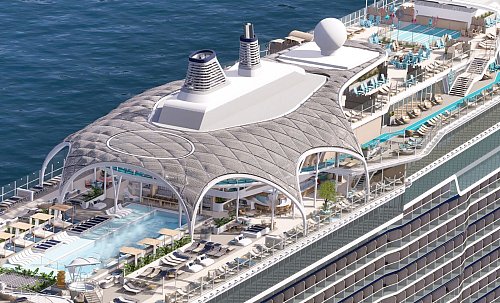 Die Überdachung des Außenpools auf der «Mein Schiff Relax» soll an Flechtwerk erinnern. - © Tui Cruises/dpa-tmn