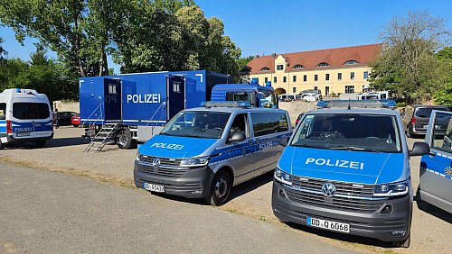 Im sächsischen Halsbrücke gab es Seminare für Anhänger der Vereinigung. - © Tobias Junghannß/dpa
