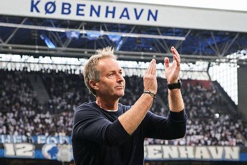 Zurück in der Heimat als neuer Coach von Bayer Leverkusen: Kasper Hjulmand - © Christian Charisius/dpa