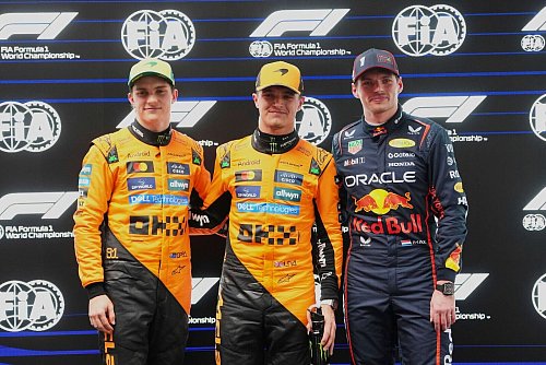 Gegen die beiden McLaren hatte Verstappen keine Chance. - © Scott Barbour/AP/dpa