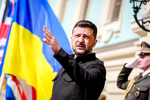 Die Ukraine wehrt sich seit mehr als drei Jahren mit westlicher Unterstützung gegen die russische Invasion. - © Kay Nietfeld/dpa