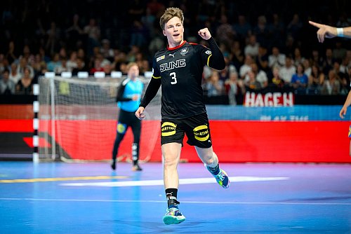 Nils Lichtlein spielt sein zweites großes Turnier im DHB-Trikot. - © Marco Wolf/wolf-sportfoto/dpa